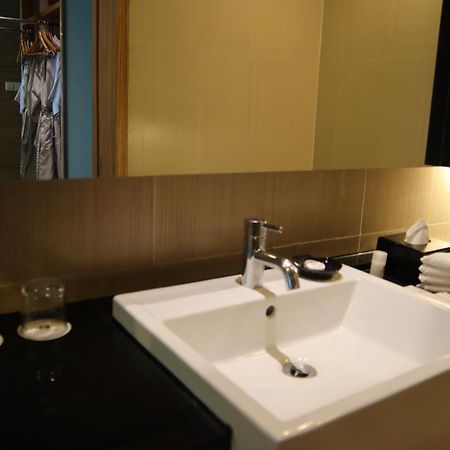 The Klagan Hotel Kota Kinabalu Extérieur photo
