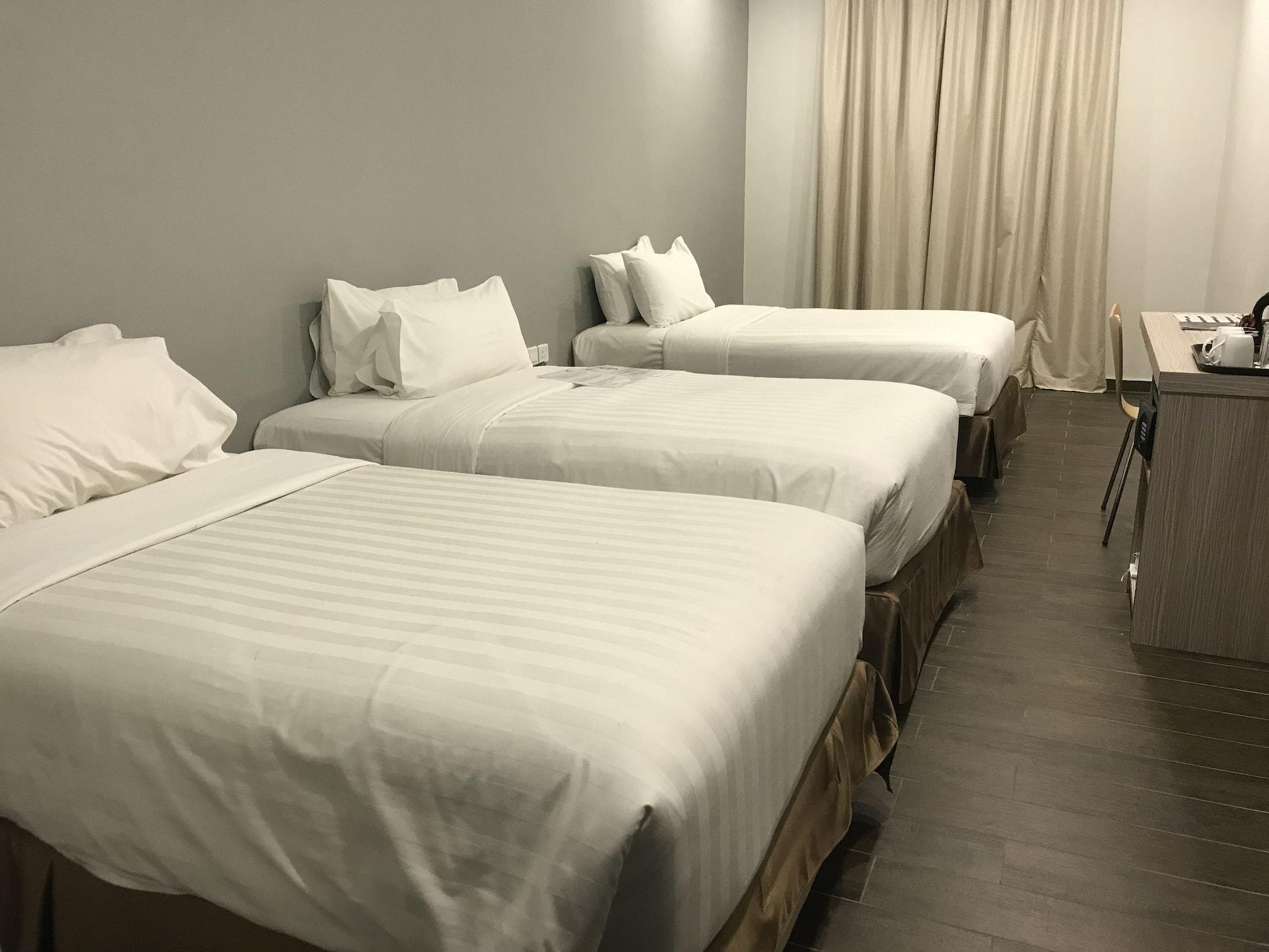 The Klagan Hotel Kota Kinabalu Extérieur photo