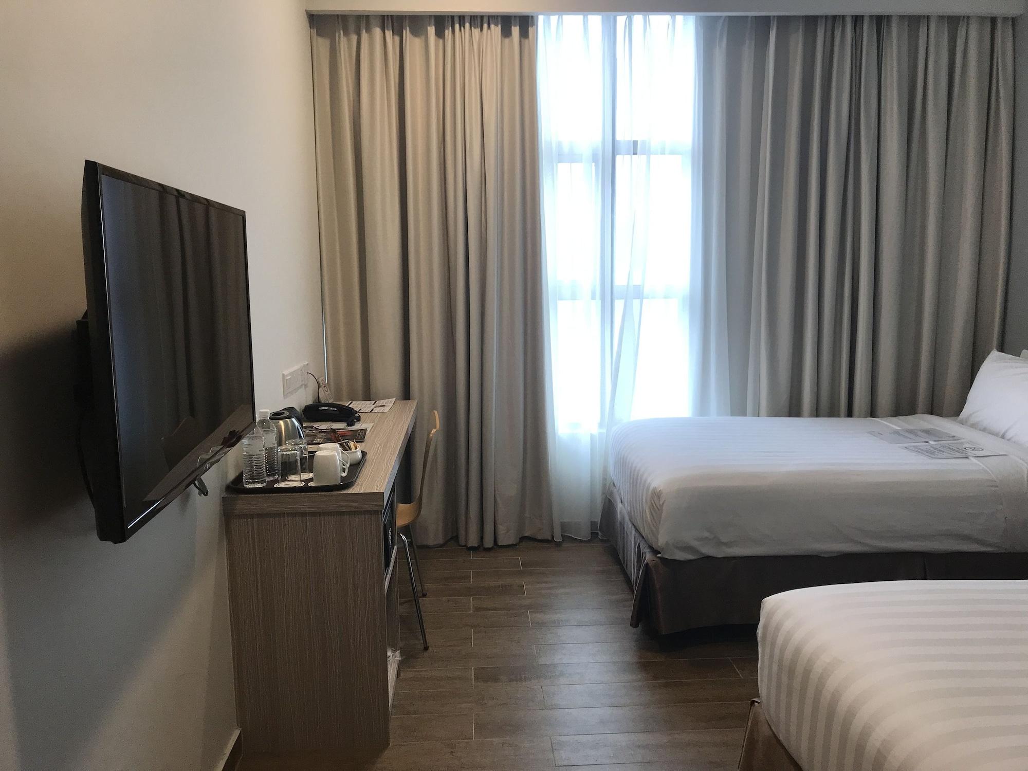 The Klagan Hotel Kota Kinabalu Extérieur photo