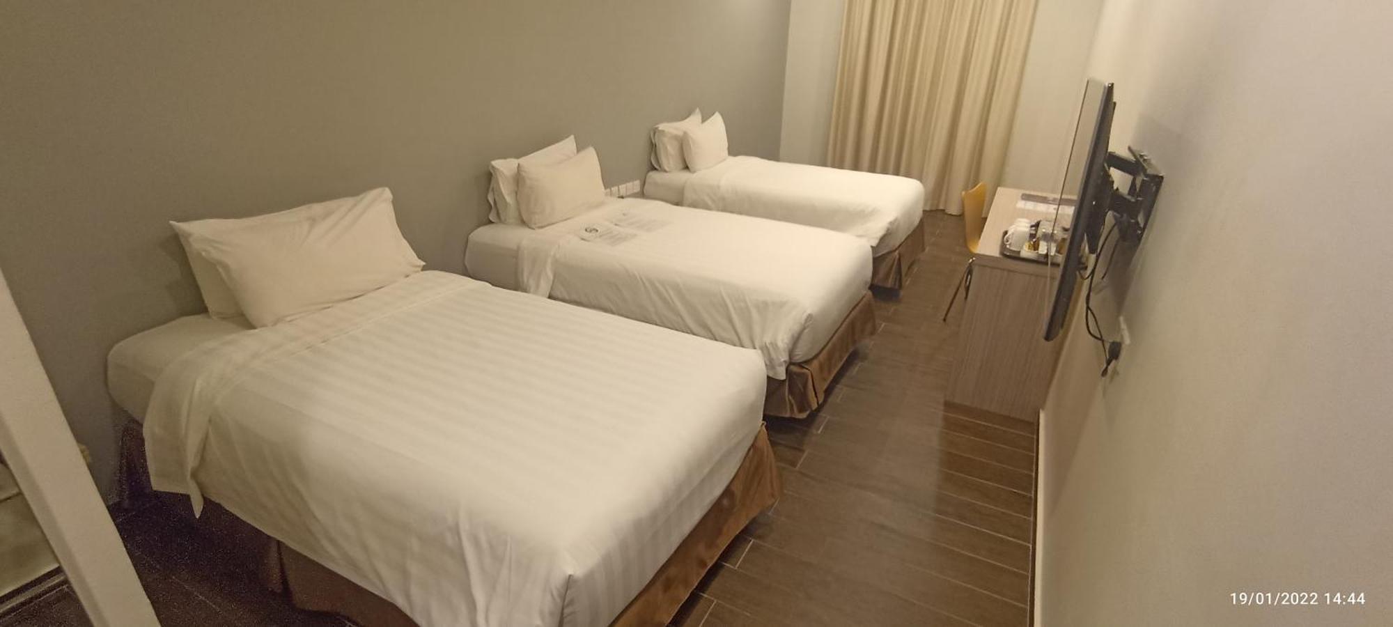 The Klagan Hotel Kota Kinabalu Extérieur photo