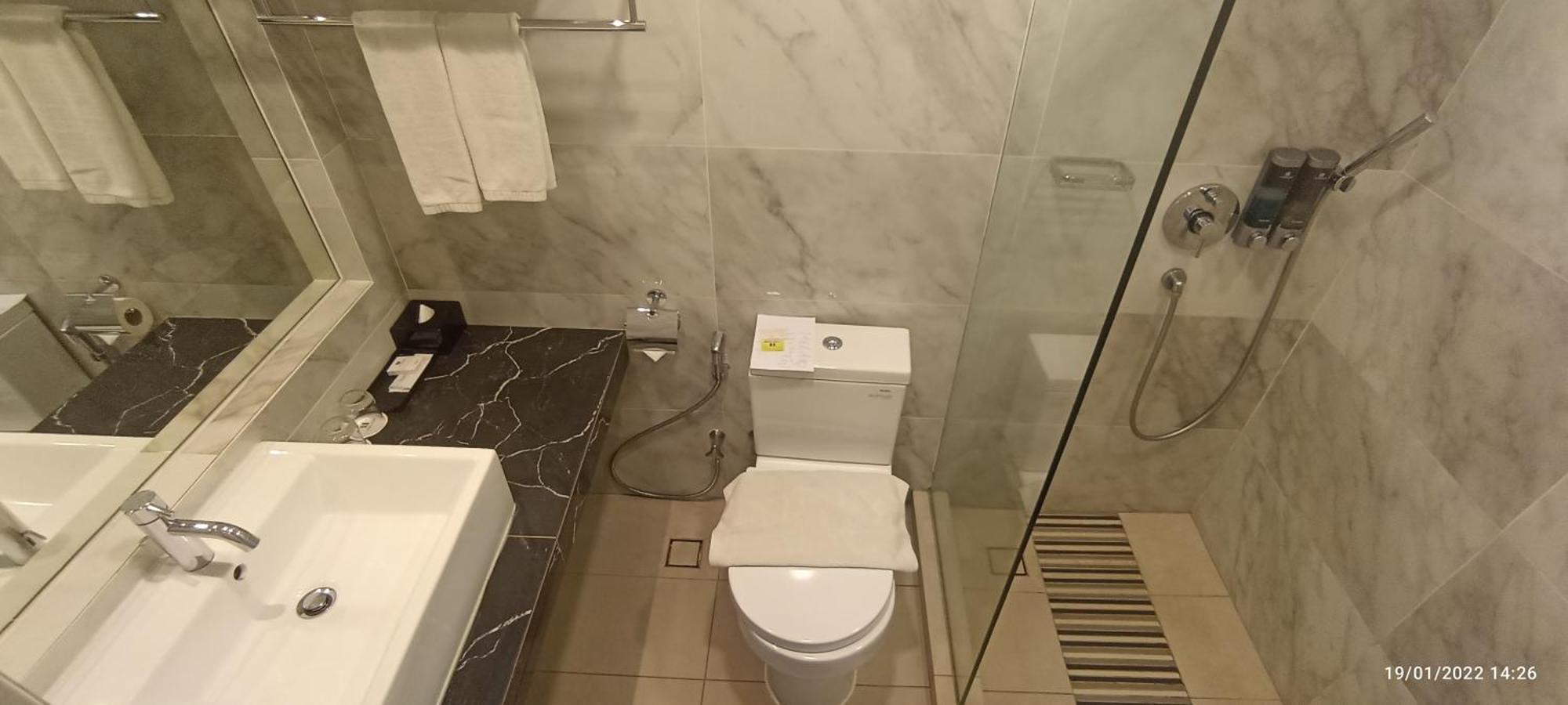 The Klagan Hotel Kota Kinabalu Extérieur photo
